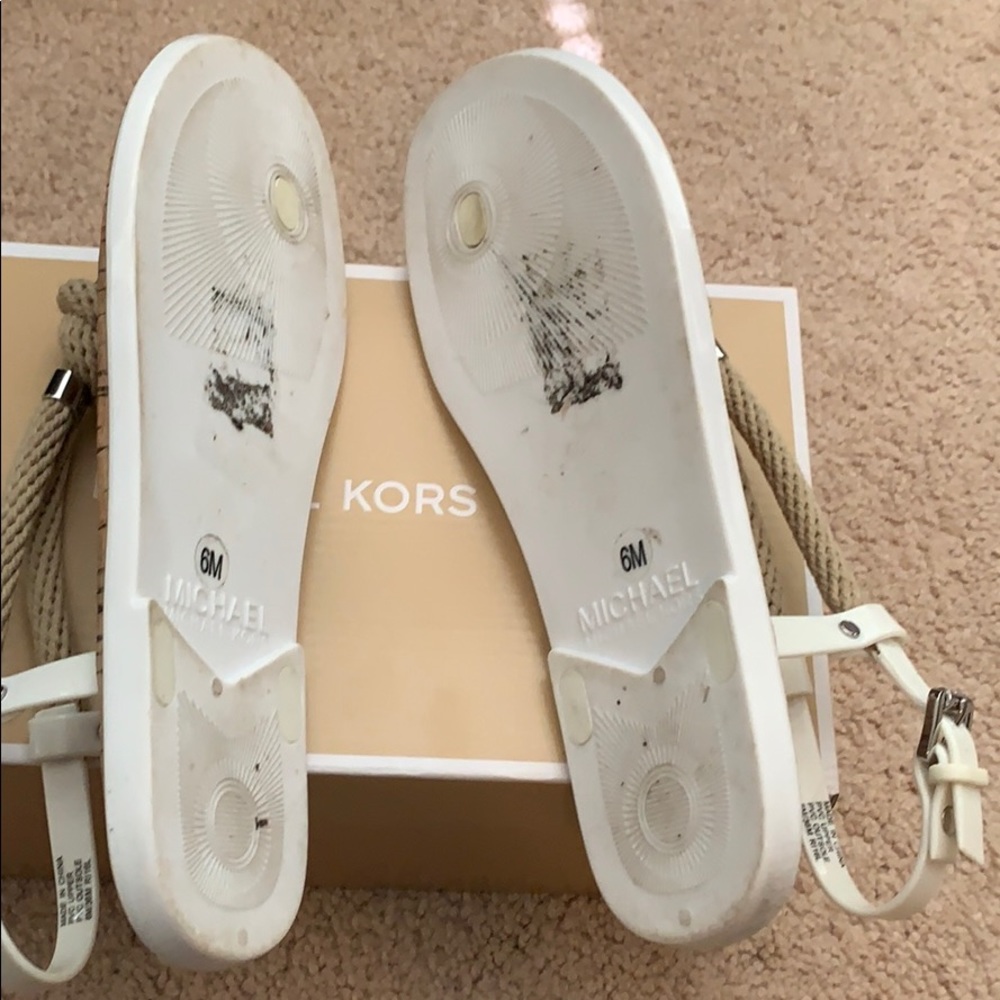 Michael Kors knot sandal - Picture 3 of 4